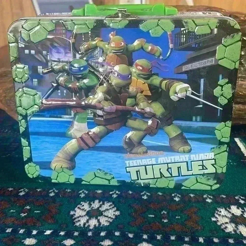 Nickelodeon teenage mutant ninja turtles lunchbox with puzzle